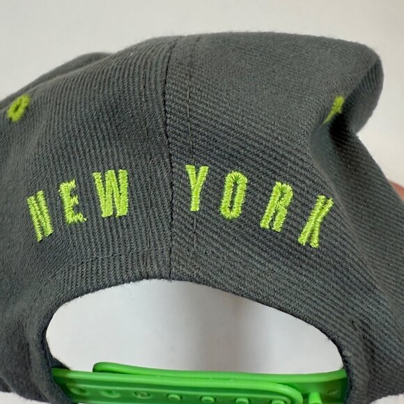 New York Grey & Neon Green Snapback Hat Premium Headwear Adjustable Embroidered - Picture 6 of 8